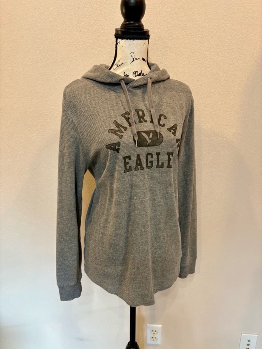 American Eagle AE Waffle Tee Longlseeve Hoodie Gray Graphic T Shirt Unisex XS